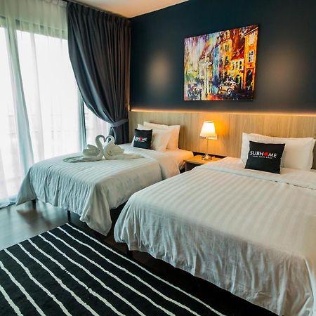 Almas Suites By Subhome Nusajaya  Eksteriør bilde